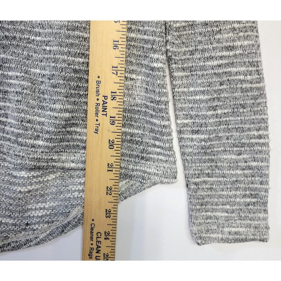 Aeropostale Sweater Womens Medium Gray White Open Back Scoop Y2K Casual Everyday - Picture 7 of 11
